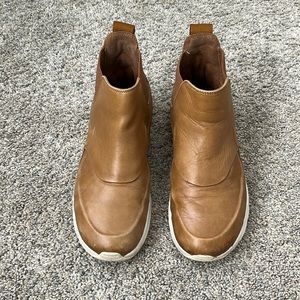 Nike Air Max Thea Mid shoes